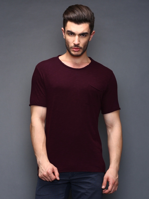 

SELECTED Burgundy T-shirt