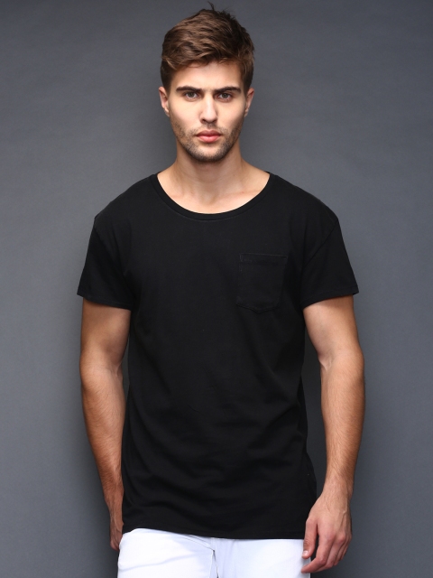 

SELECTED Black T-shirt