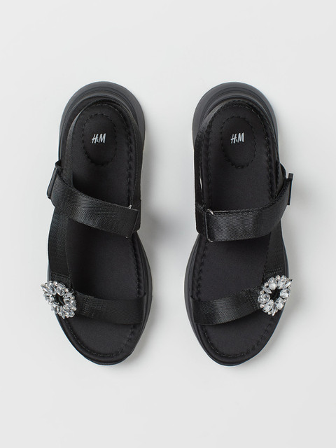 

H&M Women Black Embellished Comfort Heels