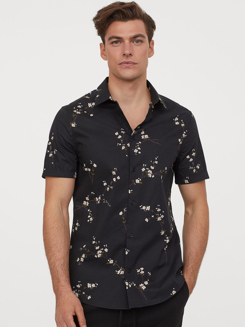 

H&M Men Black & White Printed Cotton Shirt Muscle Fit