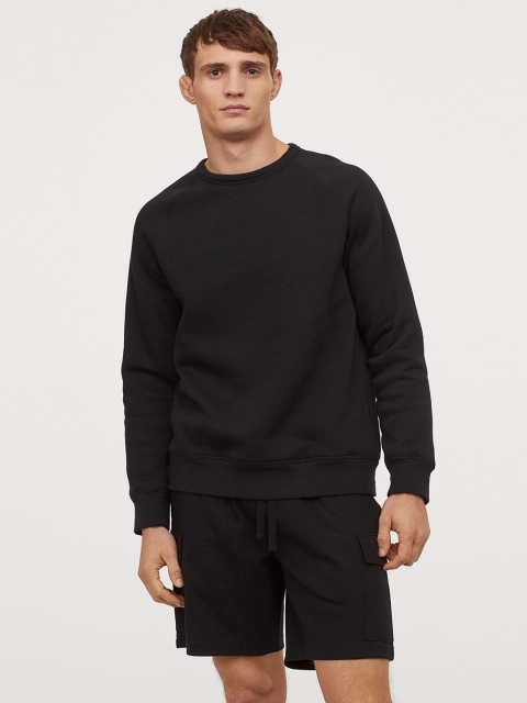 

H&M Men Black Solid Regular Fit Cargo Shorts