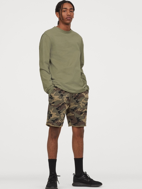 

H&M Men Green Printed Low-Crotch Sweatshirt Shorts