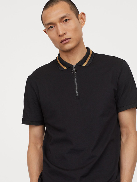 

H&M Men Black Solid COOLMAX Polo Shirt