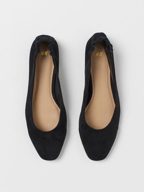 

H&M Women Black Solid Ballet Pumps