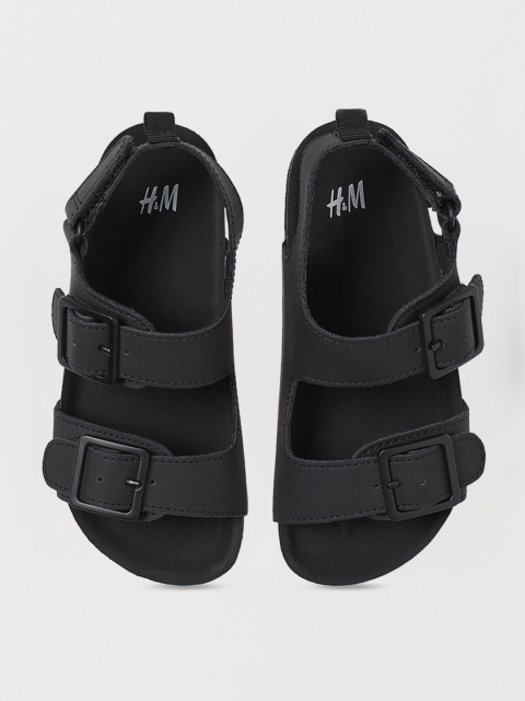 

H&M Boys Black Solid Comfort Sandals