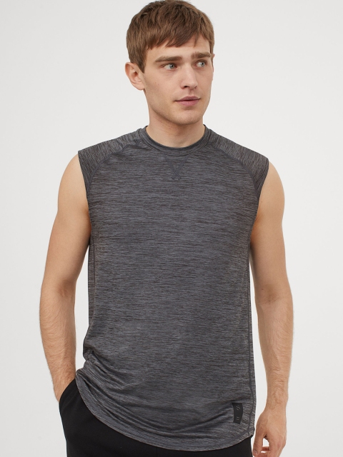 

H&M Men Grey Solid Loose Fit Sports Tshirt