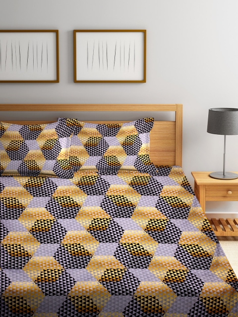 

DREAM WEAVERZ Grey & Black Geometric 250 TC Cotton 1 King Bedsheet with 2 Pillow Covers