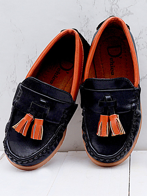 

DChica Boys Black & Brown Colourblocked Formal Loafers