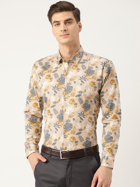 

SOJANYA Men Beige & Charcoal Grey Regular Fit Tropical Printed Smart Casual Shirt
