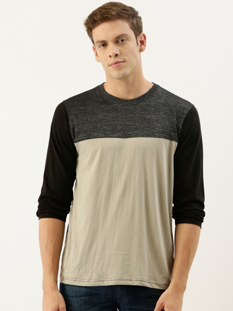 

ARISE Men Black & Beige Colourblocked Round Neck T-shirt