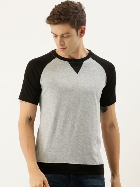 

ARISE Men Grey Melange & Black Solid Round Neck T-shirt