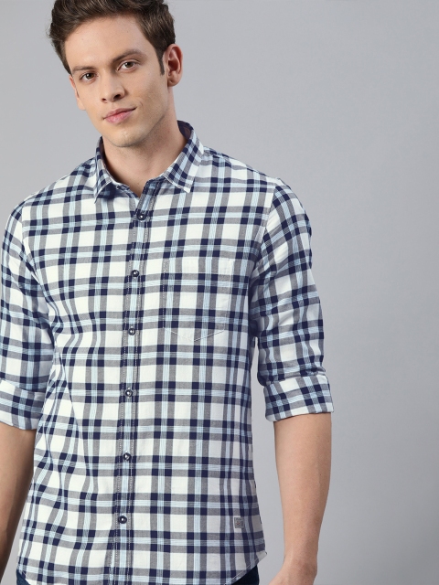 

SPYKAR Men Blue & White Slim Fit Checked Casual Shirt