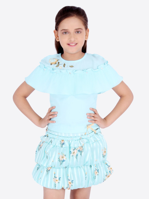 

CUTECUMBER Girls Blue & Pink Solid Top with Printed Skirt
