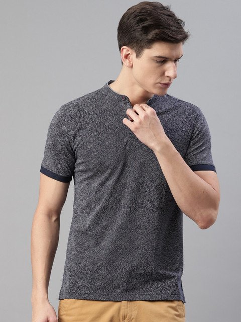 

Park Avenue Men Navy Blue & White Printed Slim Fit Mandarin Collar T-shirt