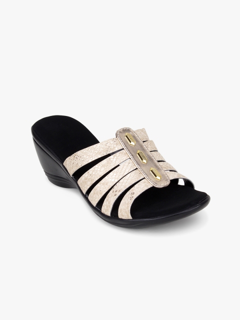 

Bloomtale Women Gold-Toned Snakeskin Textured Wedges