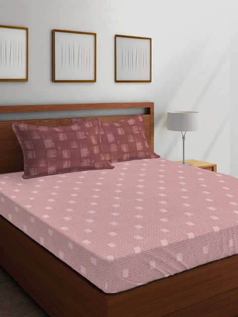 

Boutique Living India Dusty Pink Geometric 300 TC 1 King Bedsheet with 2 Pillow Covers