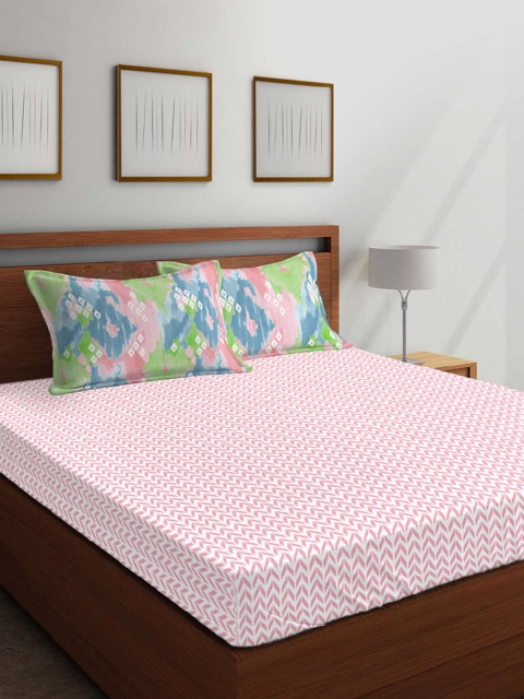 

Boutique Living India Pink & White Geometric 144 TC Cotton 1 King Bedsheet with 2 Pillow Covers