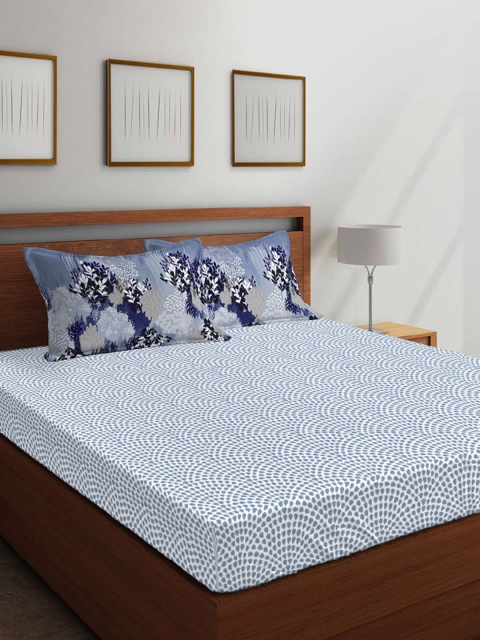 

Boutique Living India Blue & White Geometric 144 TC Cotton 1 King Bedsheet with 2 Pillow Covers