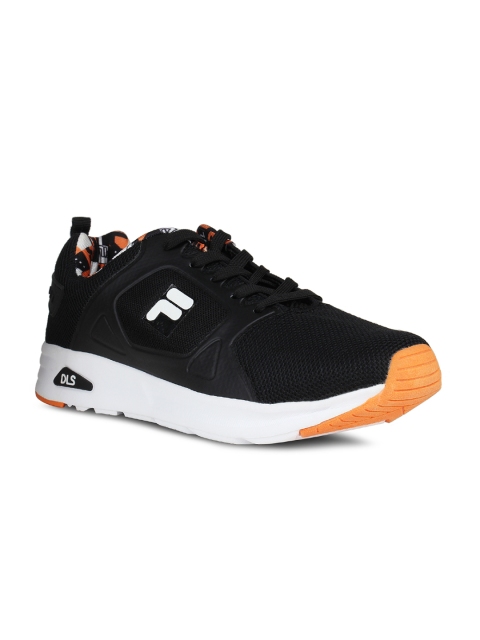 

FILA Men Black Solid Sneakers