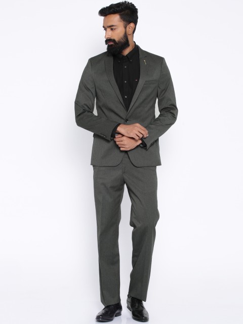 

Arrow New York Grey Single-Breasted Suit