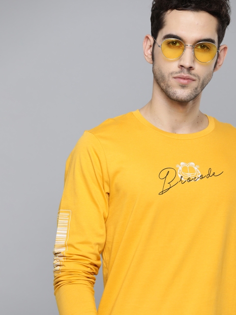 

Kook N Keech Garfield Men Yellow Solid Round Neck T-shirt
