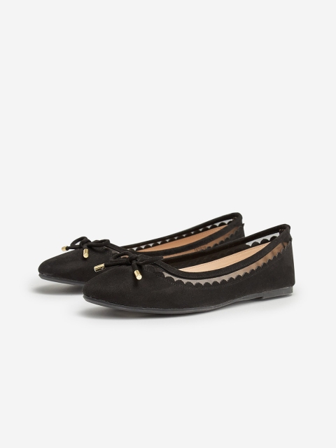 

DOROTHY PERKINS Women Black Solid Ballerinas