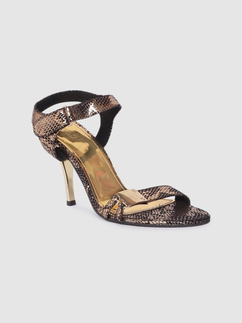 

Inc 5 Women Gold-Toned Textured Stilettos