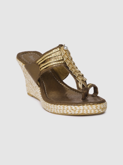 

Inc 5 Women Bronze-Toned & Brown Embellished Heels