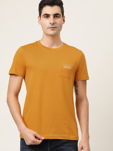 

ether Men Mustard Yellow Solid Round Neck T-shirt