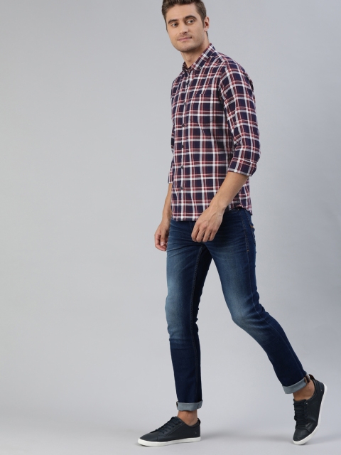 

Mast & Harbour Men Navy Blue & Red Regular Fit Checked Casual Shirt
