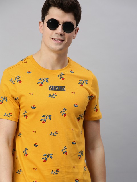 

Mast & Harbour Men Mustard Yellow & Blue Floral Printed Round Neck T-shirt