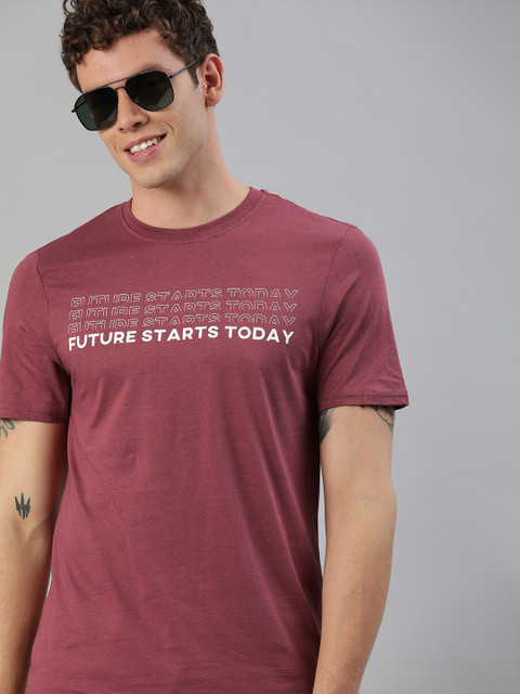 

Mast & Harbour Men Maroon Printed Round Neck Sustainable T-shirt