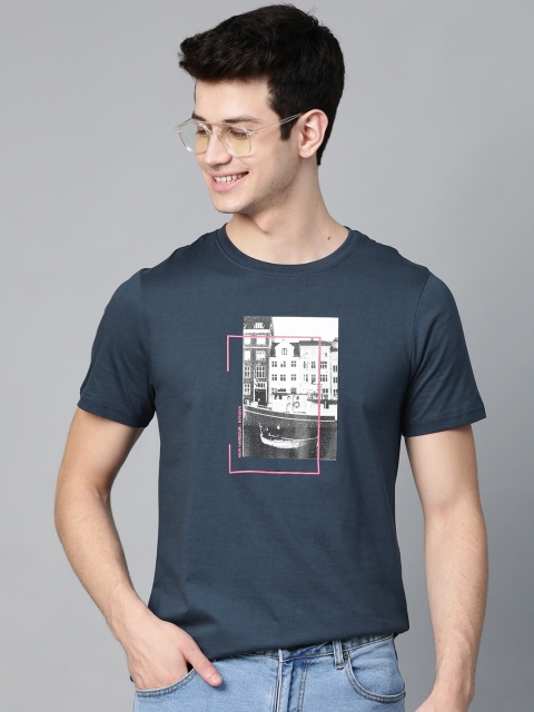 

Mast & Harbour Men Navy Blue Printed Round Neck T-shirt