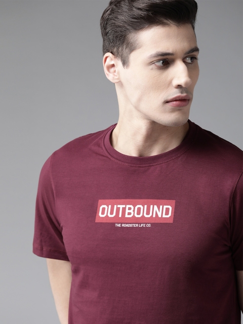 

Roadster Men Burgundy Printed Round Neck T-shirt