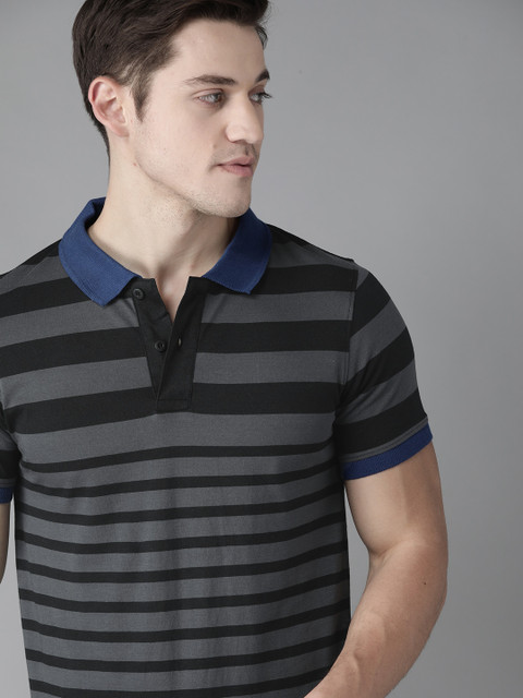 

Roadster Men Black Pure Cotton Striped Round Neck T-shirt