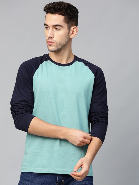 

Roadster Men Blue Solid Round Neck T-shirt