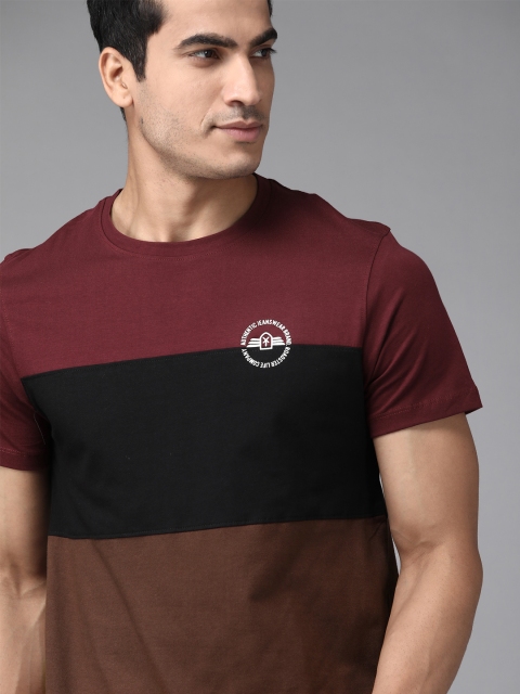 

Roadster Men Brown & Maroon Colourblocked Cotton Round Neck T-shirt