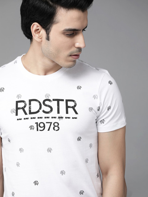 

Roadster Men White & Black Printed Round Neck T-shirt