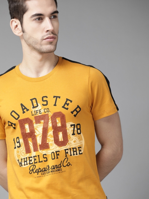 

Roadster Men Mustard Yellow Printed Round Neck T-shirt