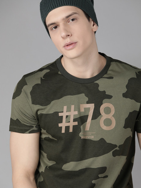 

Roadster Men Olive Green Camouflage Printed Round Neck T-shirt