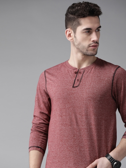 

Roadster Men Maroon Self Design Henley Neck T-shirt