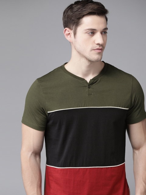 

Roadster Men Olive Green & Red Pure Cotton Colourblocked Henley Neck T-shirt