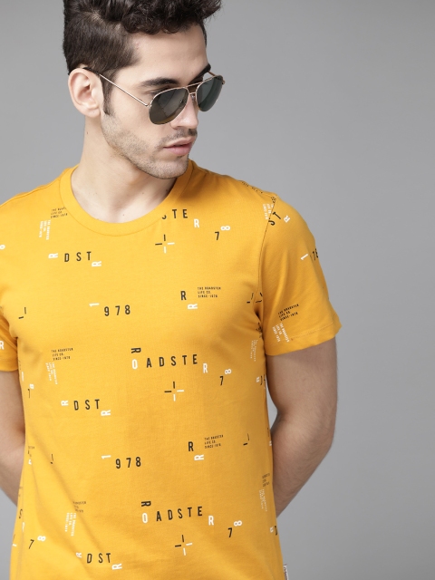 

Roadster Men Mustard Yellow Printed Round Neck T-shirt