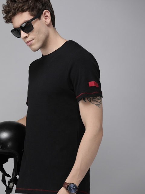 

Roadster Men Black Solid Round Neck Pure Cotton T-shirt