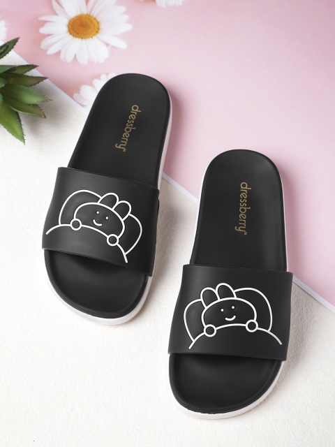 

DressBerry Women Black & White Printed Sliders