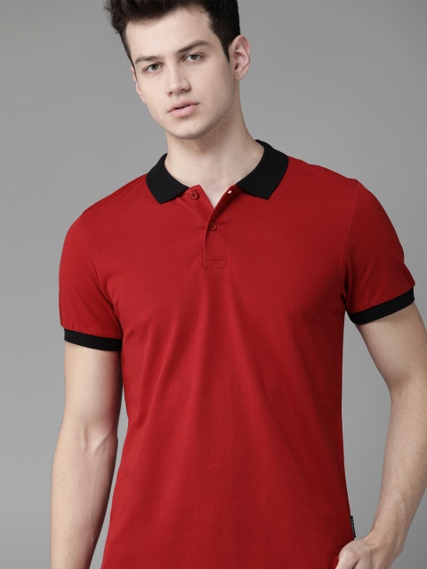 

Roadster Men Rust Red Solid Polo Collar T-shirt