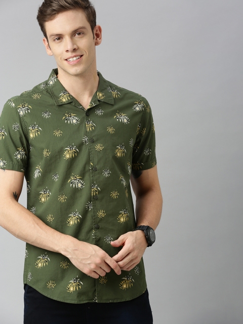 

HERE&NOW Men Olive Green & White Slim Fit Floral Printed Cuban Collar Casual Shirt