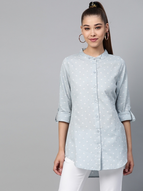

Shae by SASSAFRAS Women Blue & White Regular Fit Printed High-Low Casual Shirt
