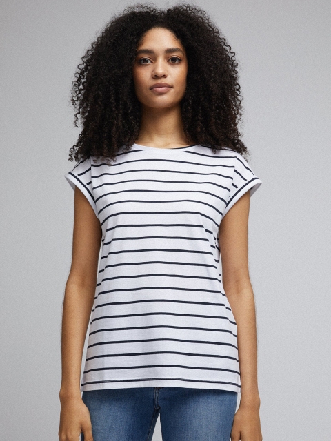 

DOROTHY PERKINS Women White & Navy Blue Striped Round Neck T-shirt