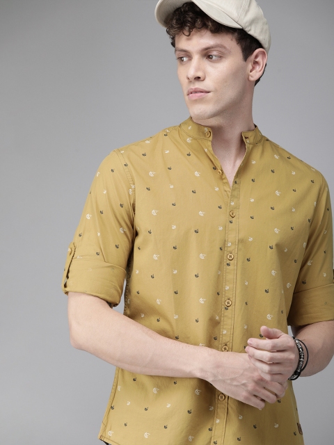 

Roadster Men Mustard Yellow Printed Regular Fit Casual Shirt